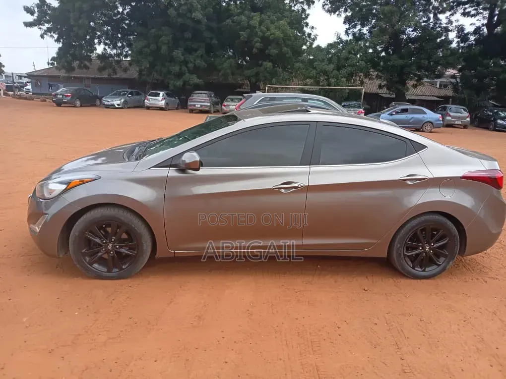 Hyundai Elantra 2014 Gray