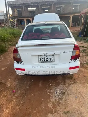 Hyundai Accent 2004 White