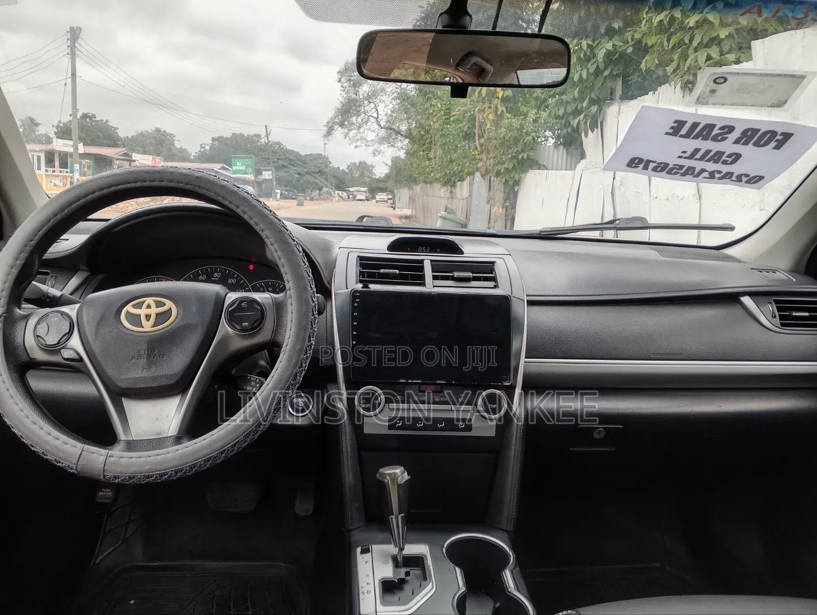 Toyota Camry XLE 4dr Sedan (2.5L 4cyl 6A) 2015 Silver