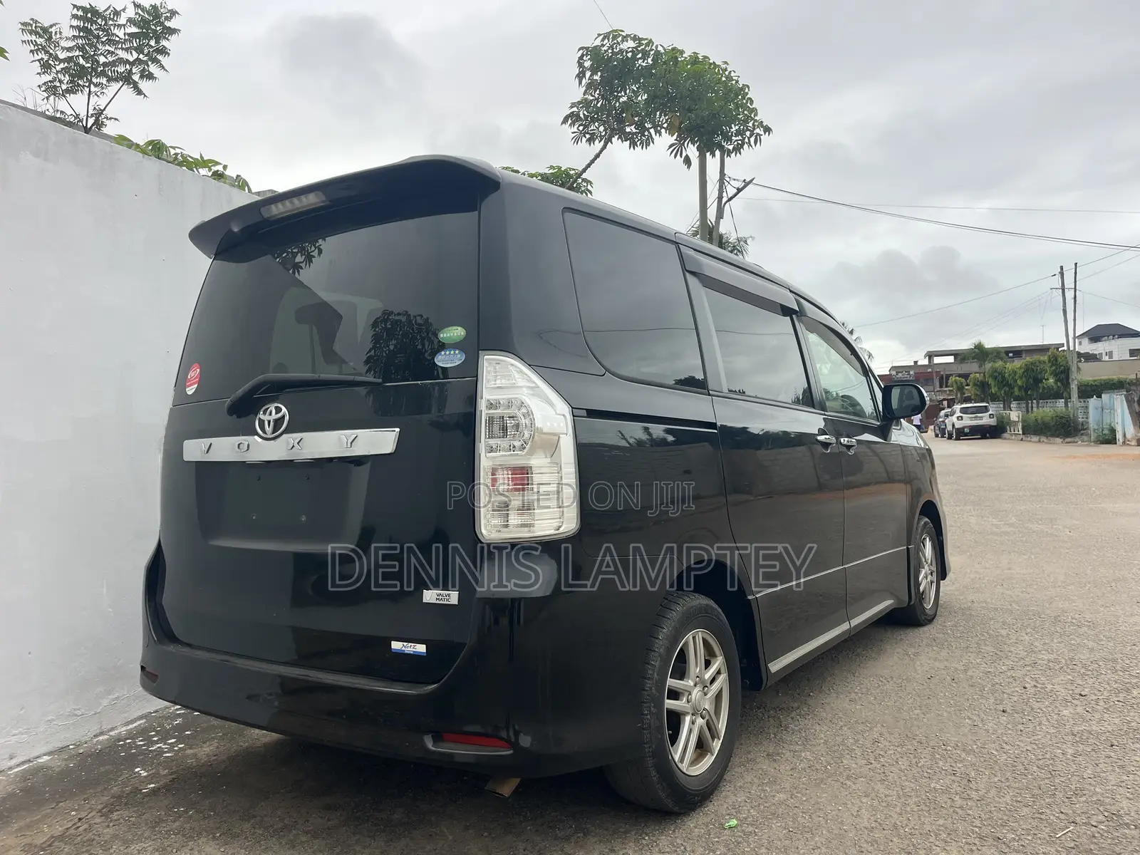 Toyota Voxy 2014 Black