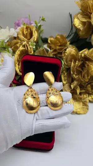Quality Earring 105