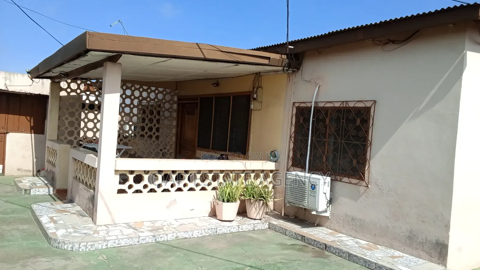 3bdrm House in Dansoman for sale