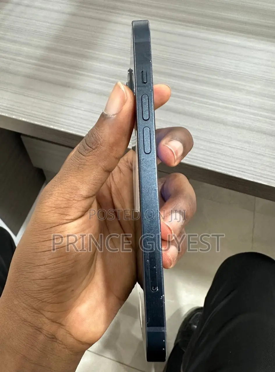 Apple iPhone 13 128 GB Black