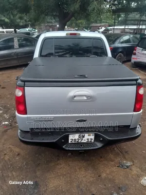 Ford Explorer 2005 Silver