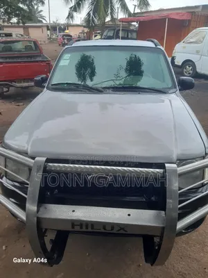Ford Explorer 2005 Silver