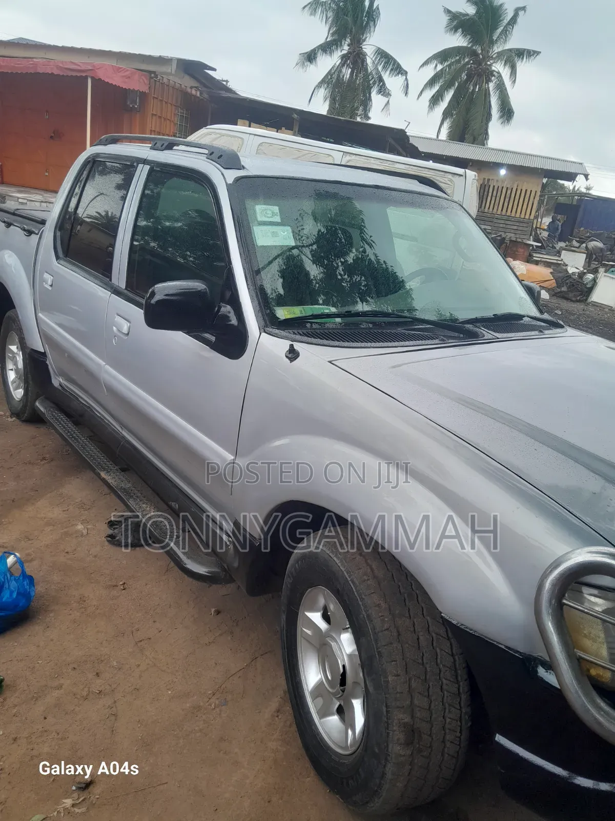 Ford Explorer 2005 Silver