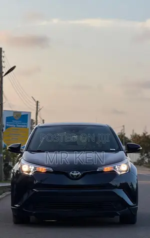 Toyota C-HR XLE FWD 2019 Black