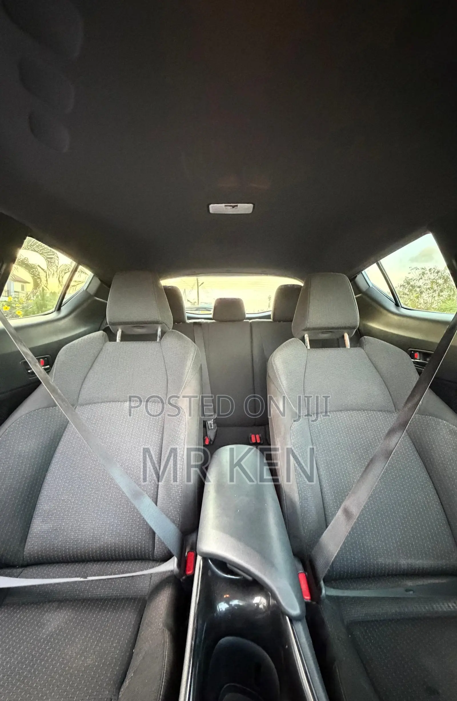 Toyota C-HR XLE FWD 2019 Black