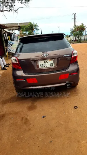 Toyota Matrix Hatchback FWD (1.8L 4cyl 5M) 2010 Burgundy