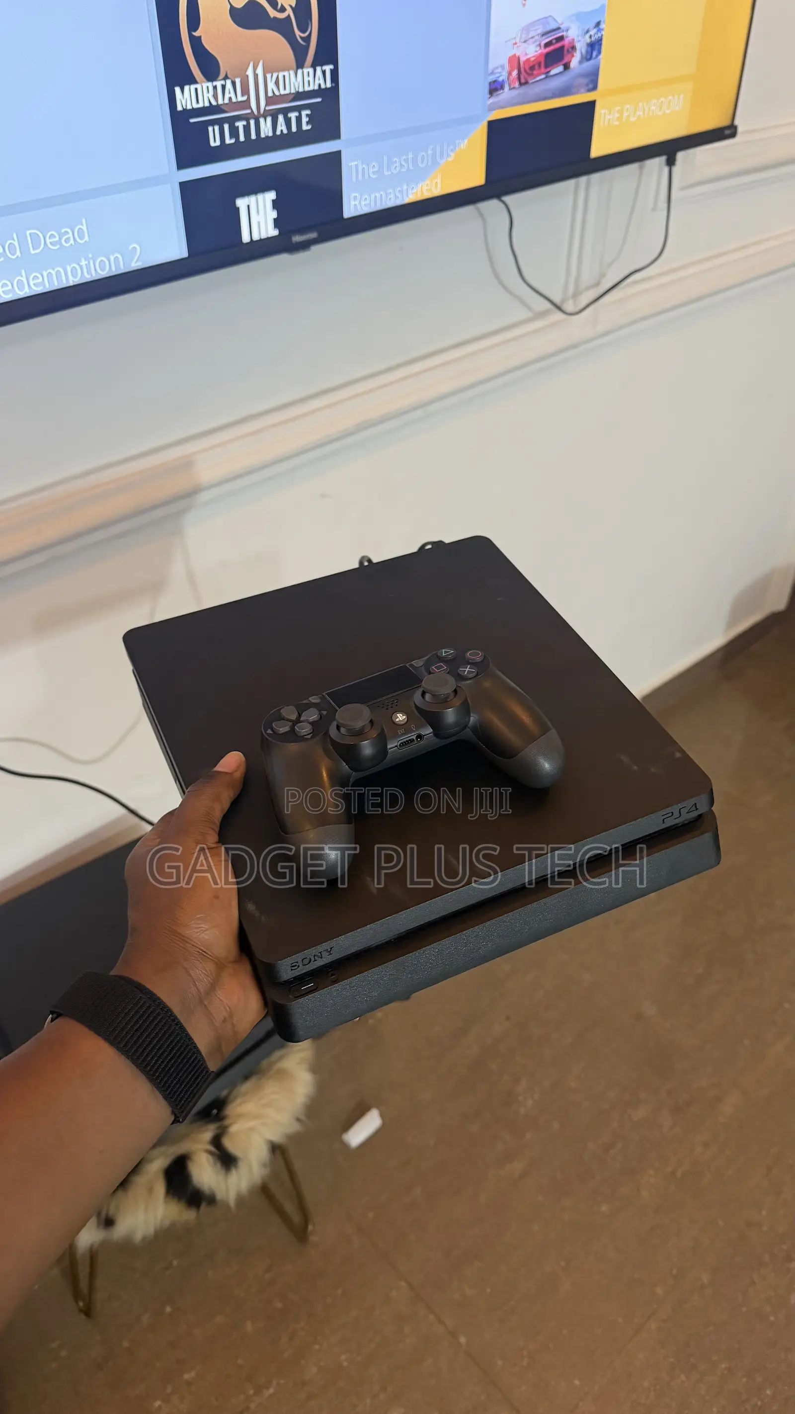 PS4 Slim 1TB Storage 1 Pad 13 Offline Games