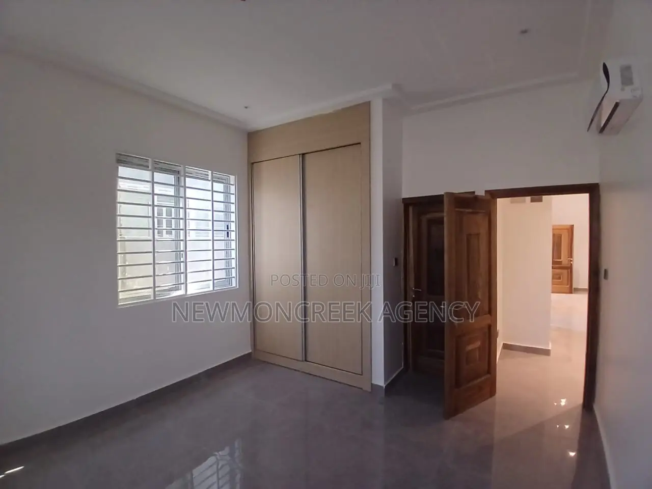 3bdrm Bungalow in Amrahia for sale
