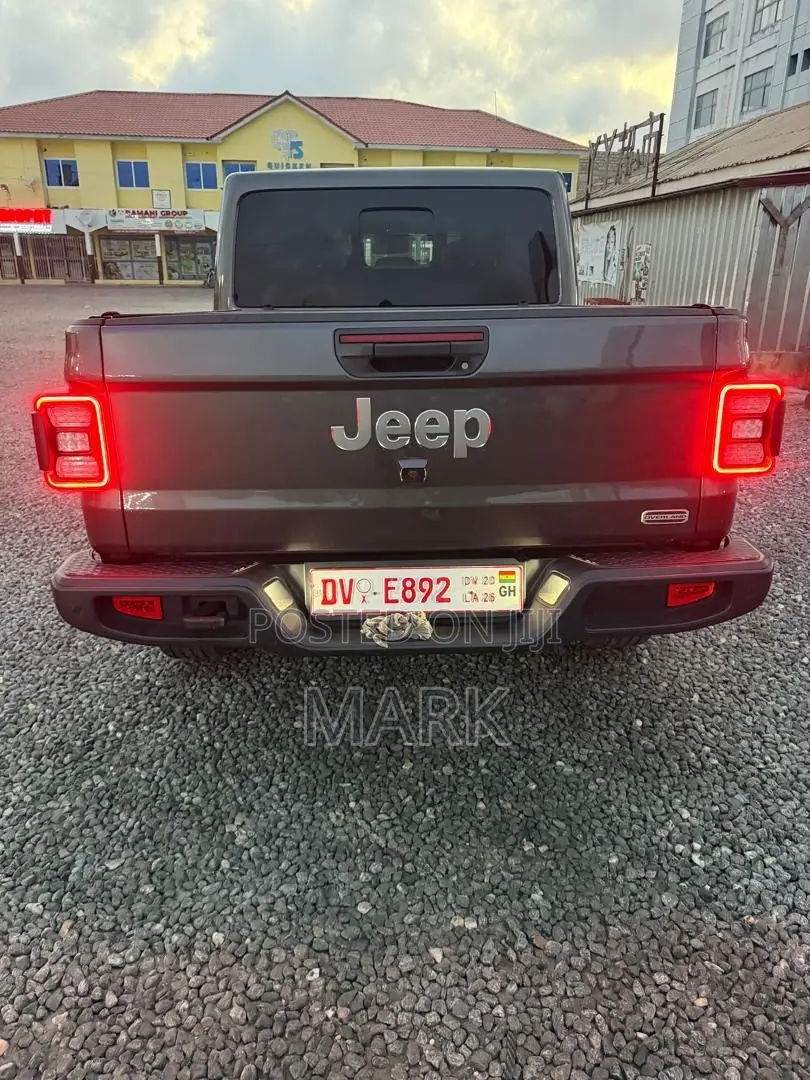Jeep Gladiator Overland 2022 Gray