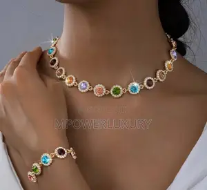 Luxury 4-Piece Crystal Jewelry Set