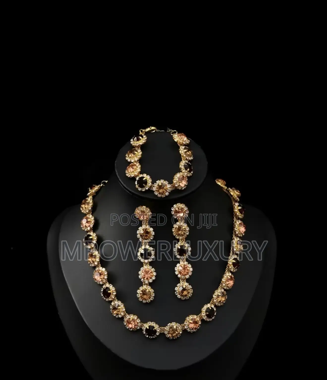 Luxury 4-Piece Crystal Jewelry Set