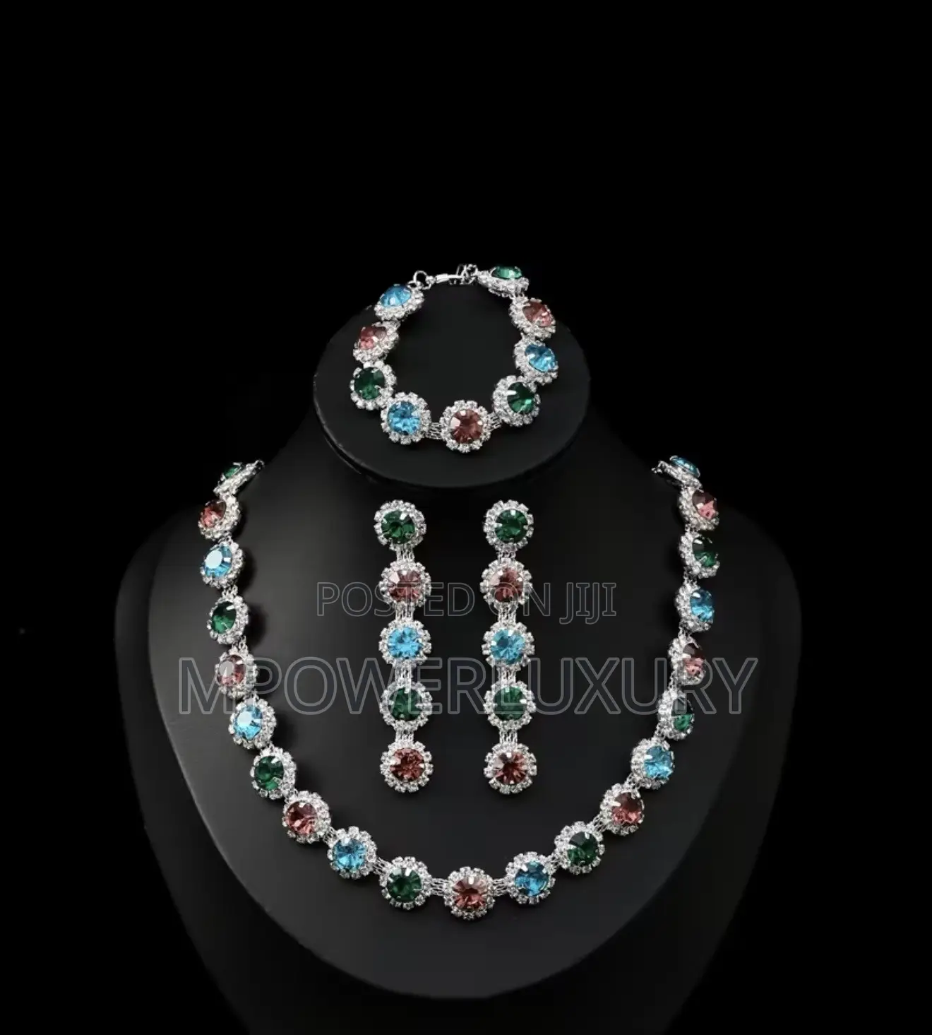 Luxury 4-Piece Crystal Jewelry Set