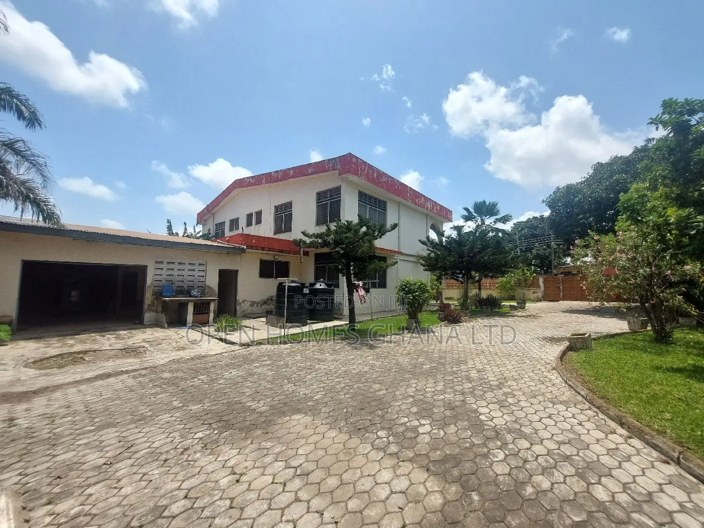 5bdrm House in Ghana Link Area for rent