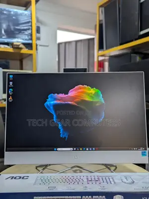 Desktop Computer HP AiO 24 8GB Intel Core i5 SSD 512GB