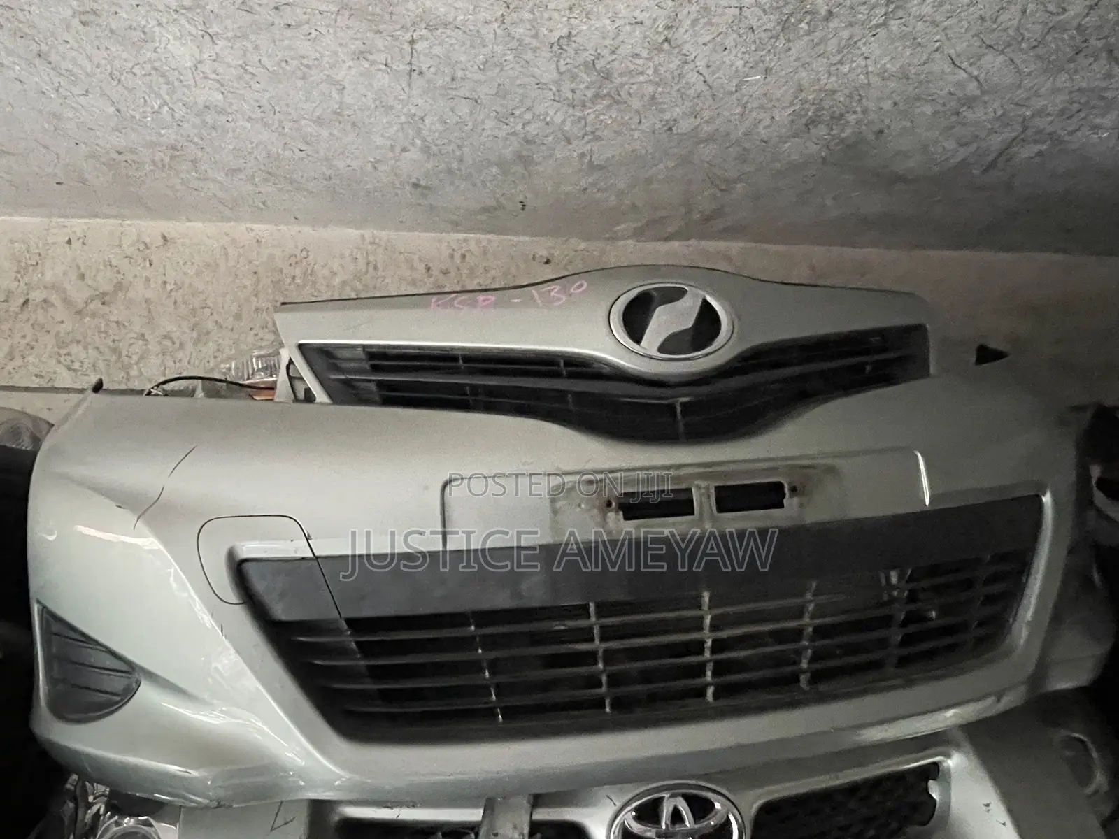Toyota Vitz 2012