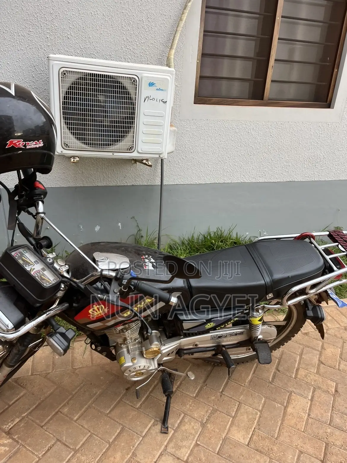 Royal Motorcycle 2024 Black