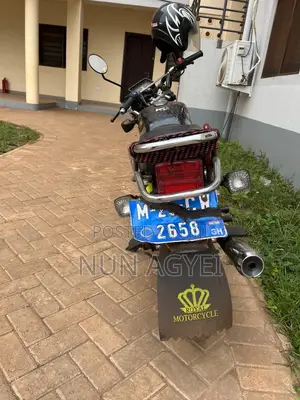 Royal Motorcycle 2024 Black