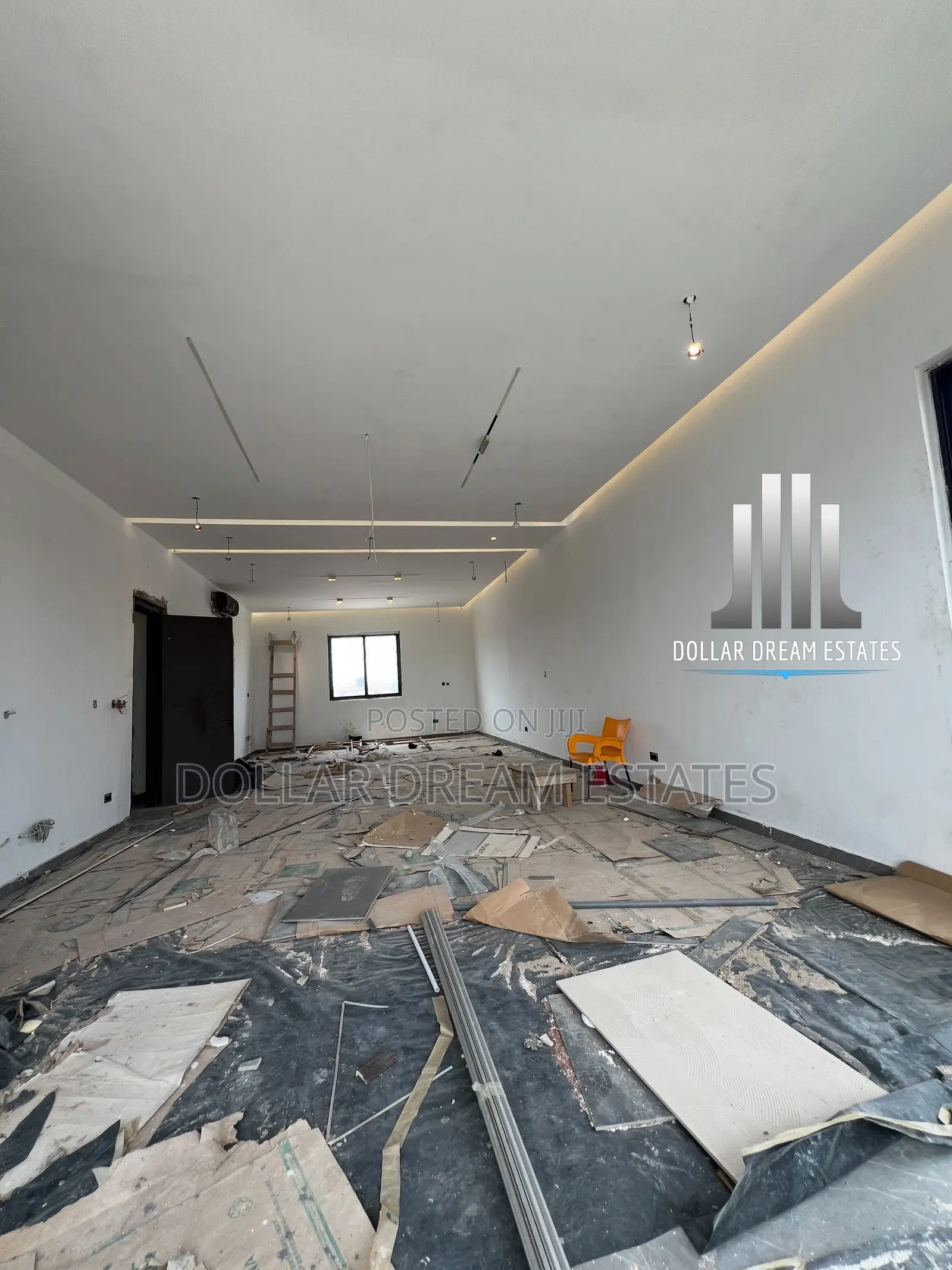 5bdrm House in Achimota for sale