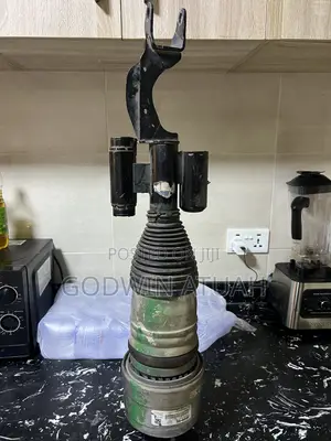 Amg Front Air Suspension/ Balloon Shocks