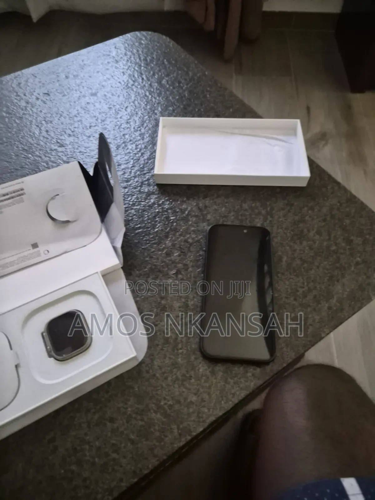 Apple Watch Ultra (49mm Titanium) With Black Ocean Band – Unboxed