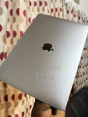 Laptop Apple MacBook Pro 2020 16GB Intel Core i5 SSD 1T
