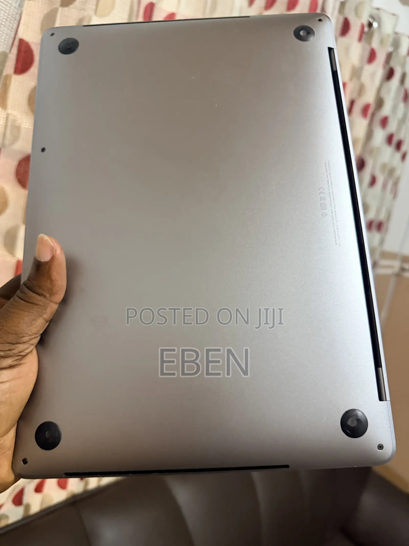 Laptop Apple MacBook Pro 2020 16GB Intel Core i5 SSD 1T