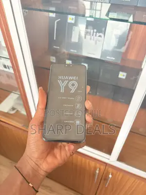 New Huawei Y9 128 GB Green