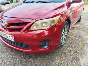 Toyota Corolla 2013 Red