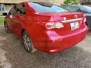 Toyota Corolla 2013 Red