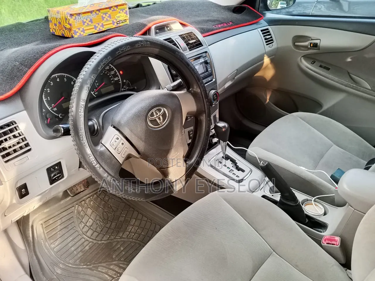 Toyota Corolla 2013 Red