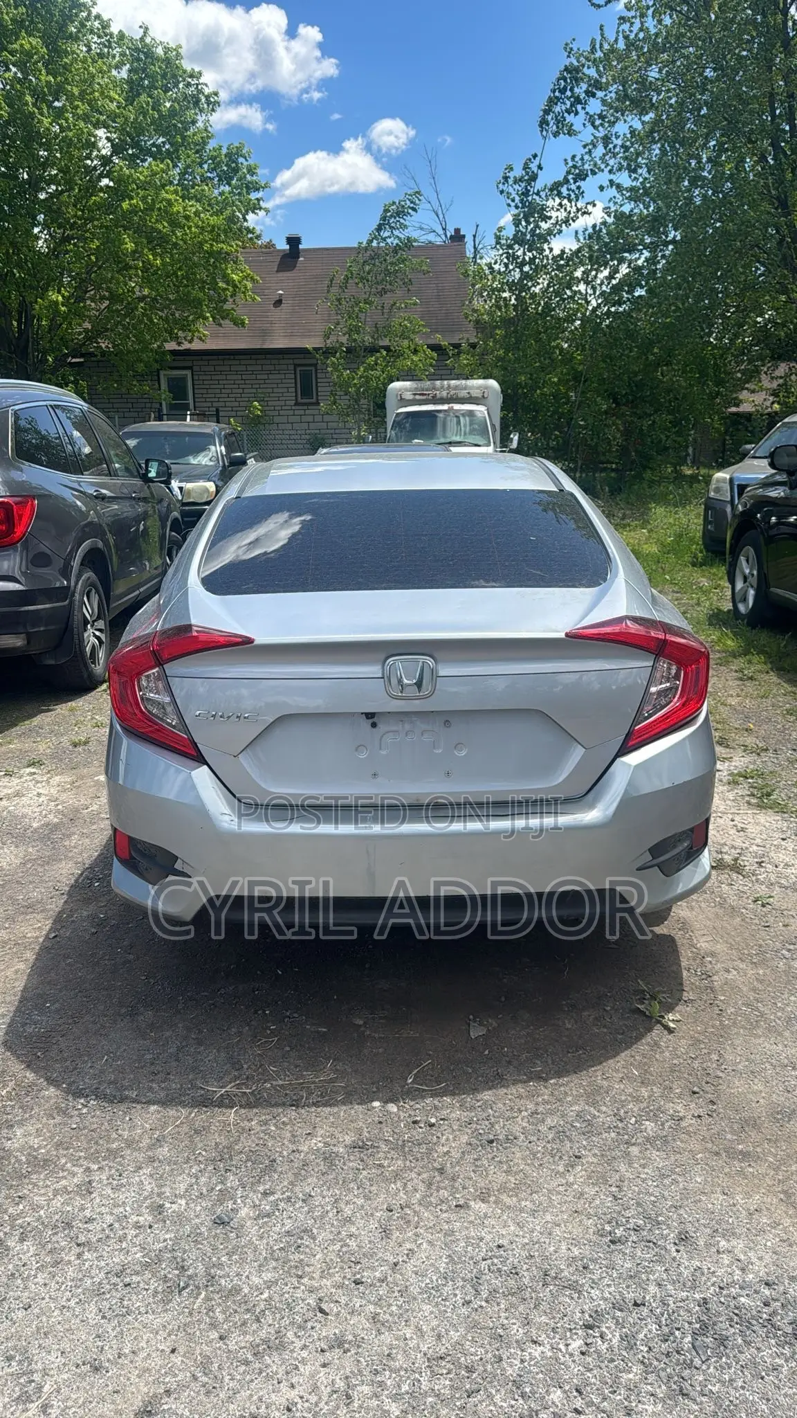 Honda Civic LX 4dr Sedan (2.0L 4cyl) 2017 Gray