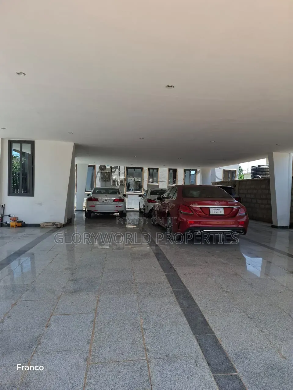 2bdrm Apartment in Baatsona Total for sale