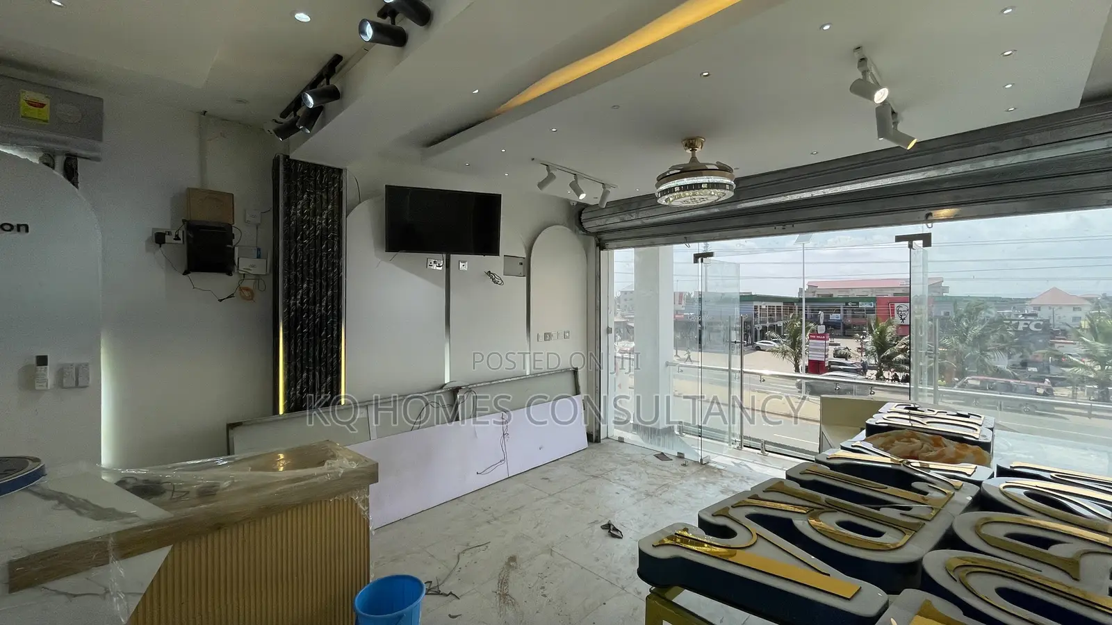 Office Space/ Shop for Rent