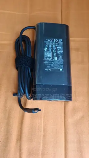 HP 28v 5a 140w Type C Adapter