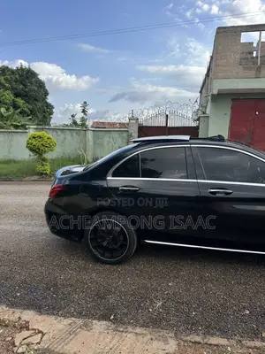 Mercedes-Benz C300 Luxury 4Matic Sedan AWD (2.0L 4cyl 7A) 2016 Black
