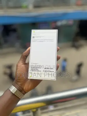 New Apple iPhone 15 128 GB Pink