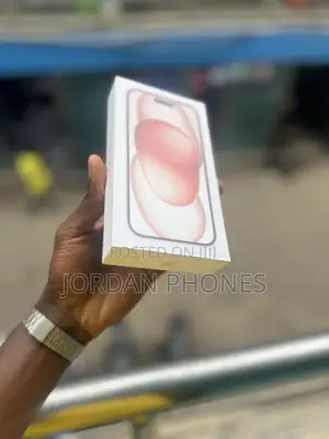 New Apple iPhone 15 128 GB Pink