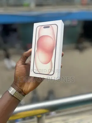 New Apple iPhone 15 128 GB Pink