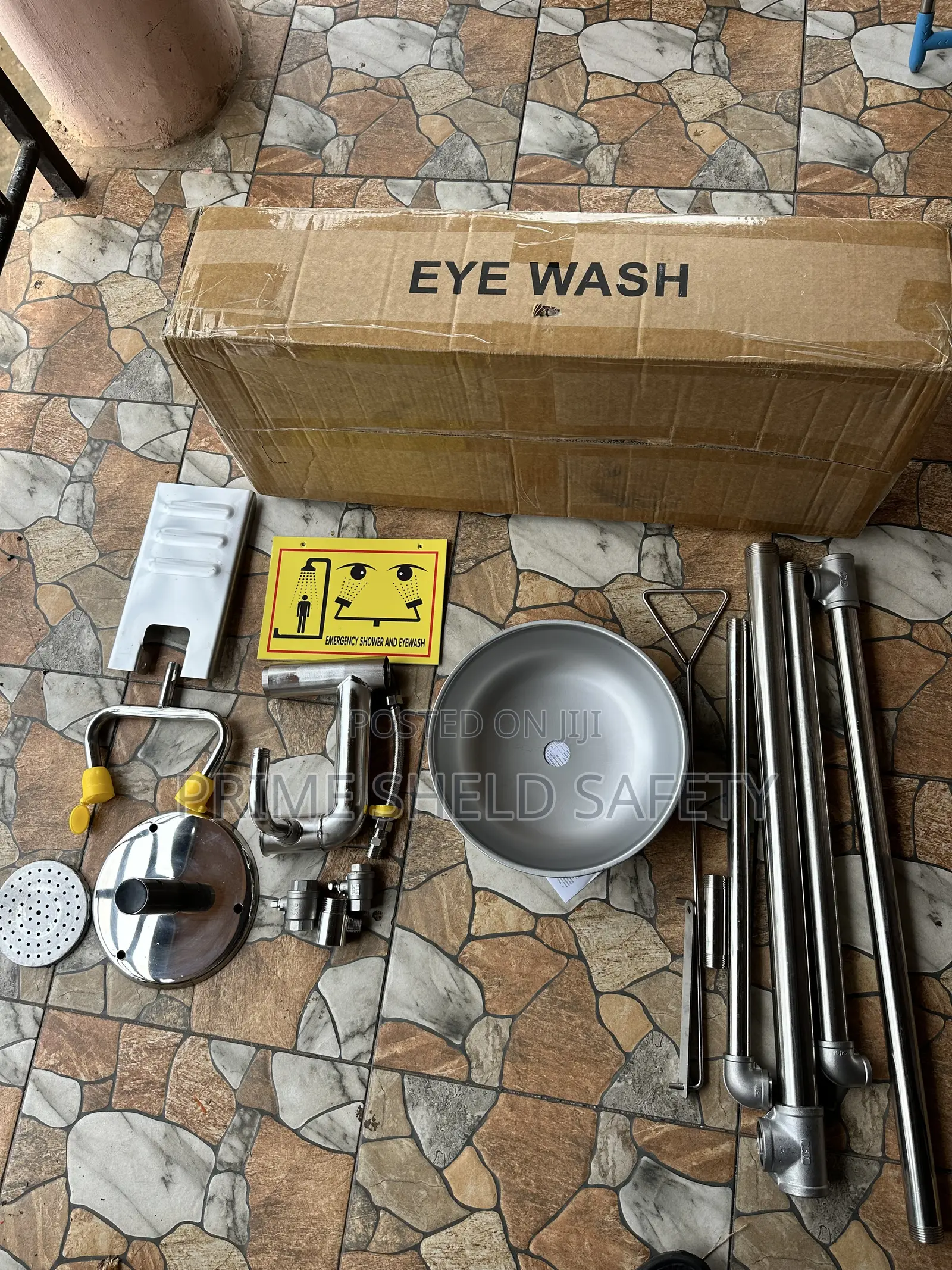 Emergency Eye Wash Station – Industrial Safety Equipment