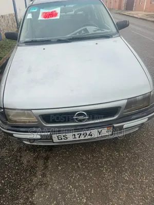 Opel Astra 1.6 Cabriolet 1996 Silver