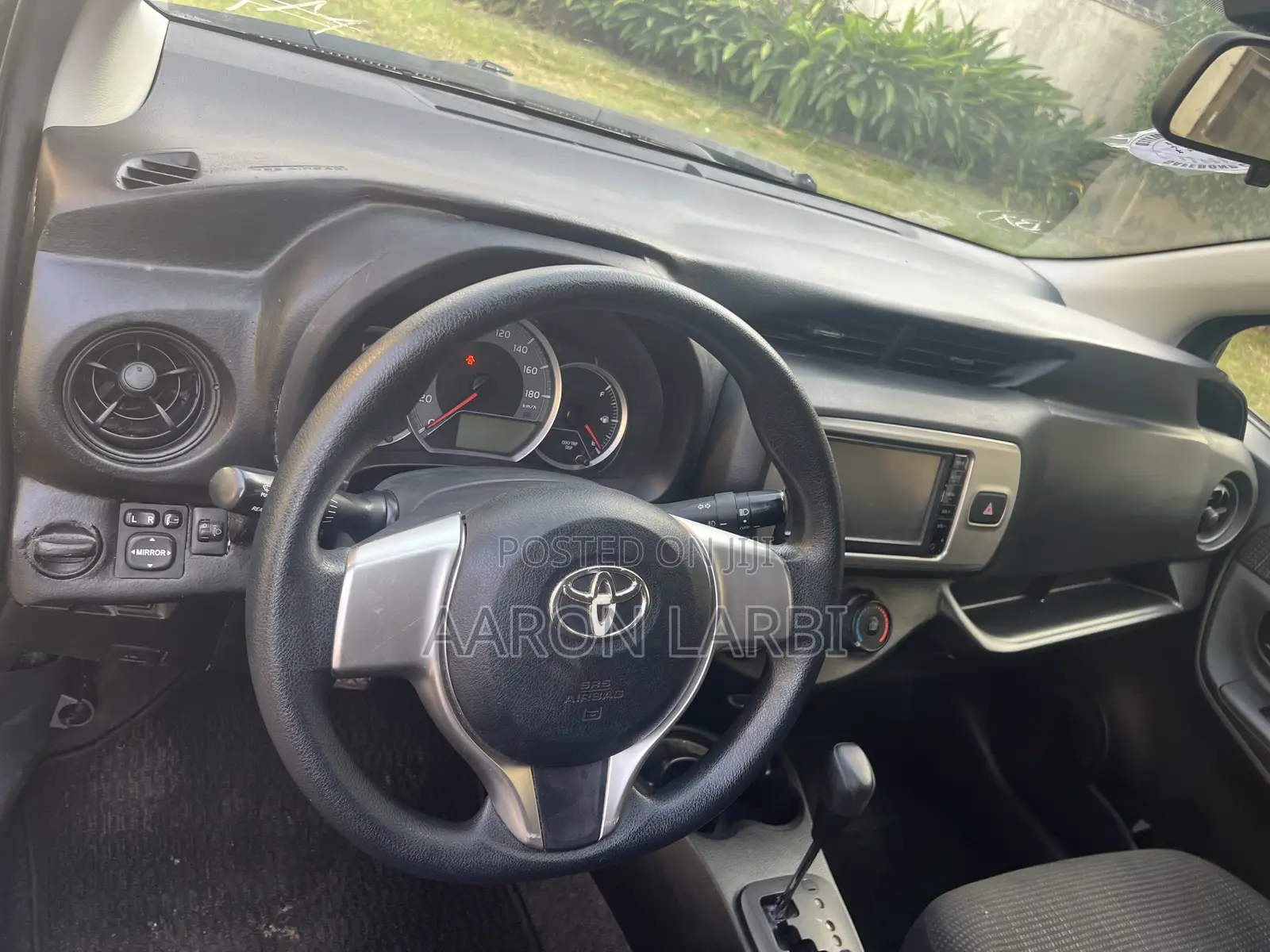 Toyota Vitz 1.3 FWD 3dr 2016 Black