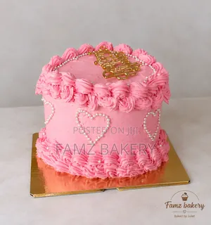 Customized Cakes in Kumasi