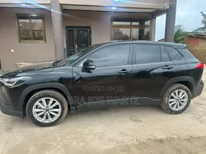 Toyota Corolla Cross 2.0 Petrol AWD 2022 Black
