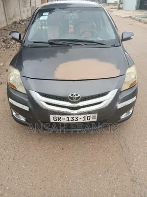 Toyota Yaris 2009 Gray