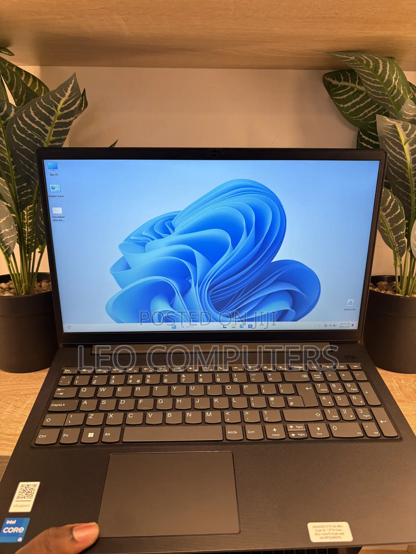 Laptop Lenovo V15 8GB Intel Core i5 SSD 512GB