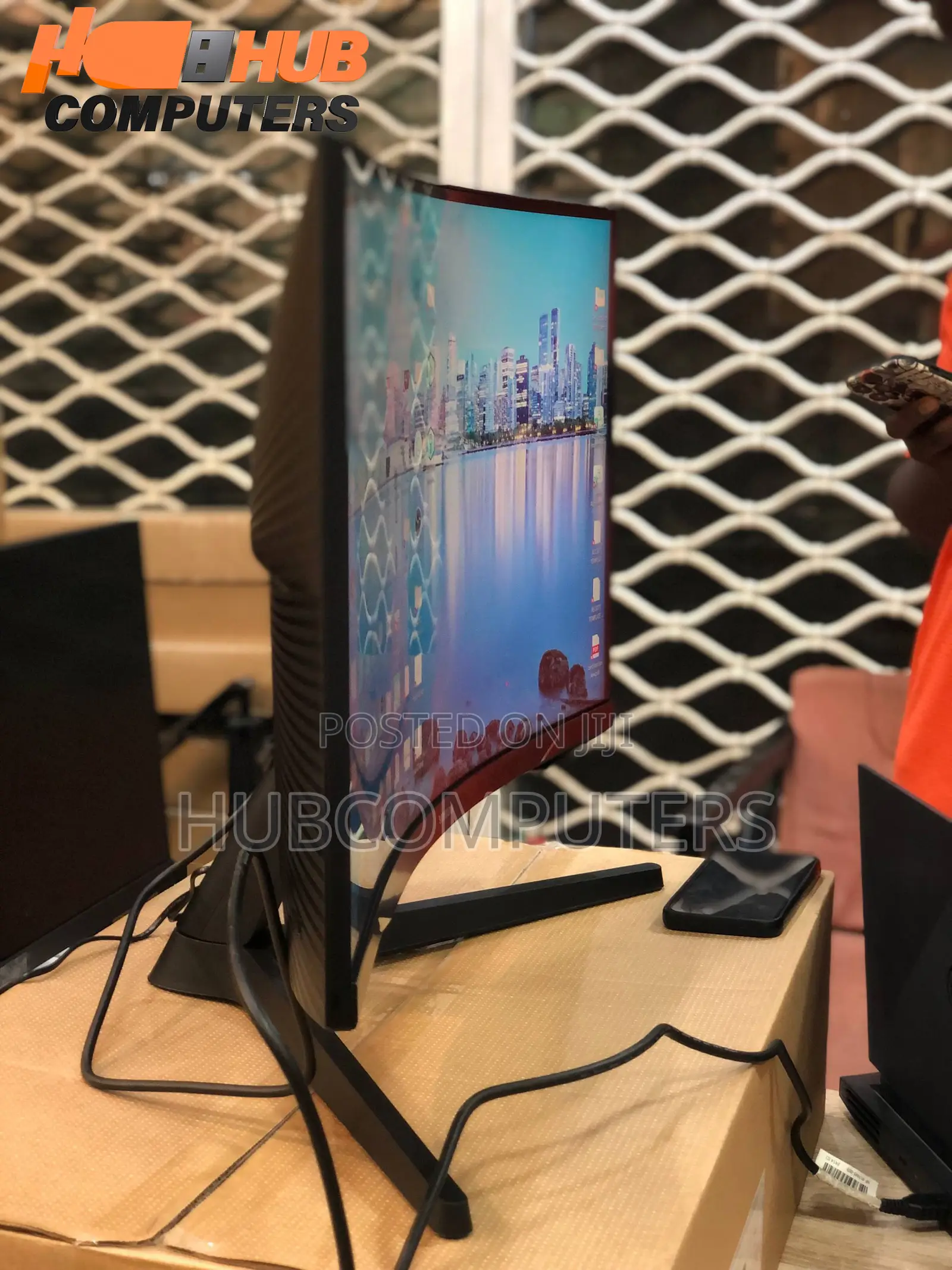 Samsung Odyssey G5 27 Inches QHD 165Hz Curved Gaming Monitor