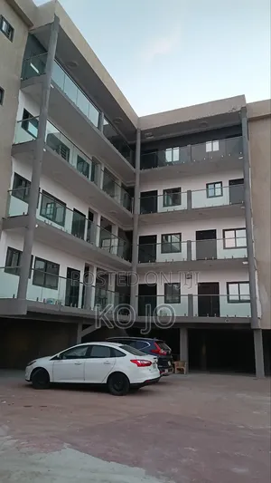 2bdrm Apartment in American House for rent